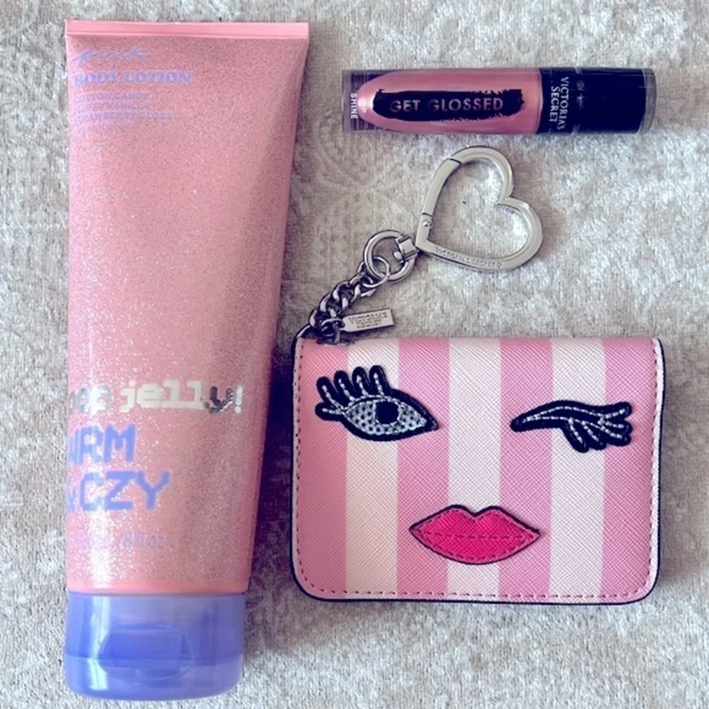 Brand New Victoria’s Secret Set Lotion Pink Stripes Key & Cardholder Lip Gloss